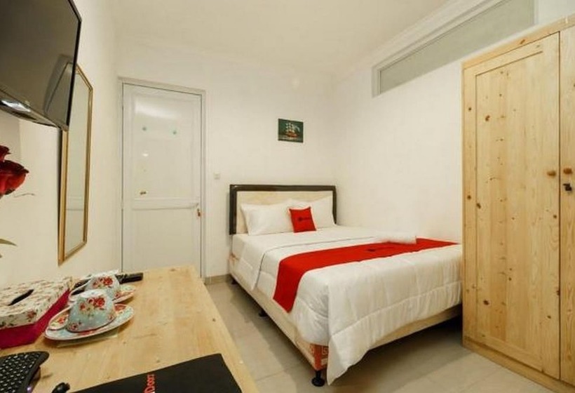 스탠다드 룸, Reddoorz Syariah Plus Near Pancoran 2