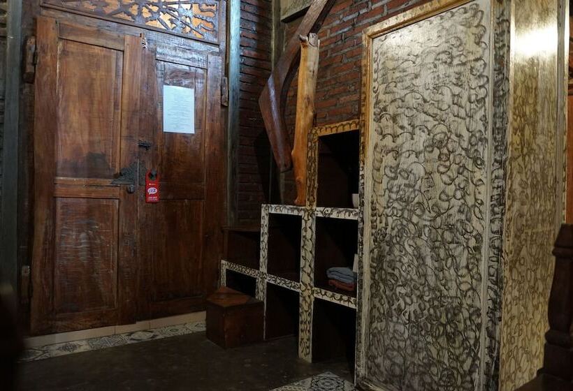 Delüks Oda, Twospaces Living At Bunga Desa, Jimbaran