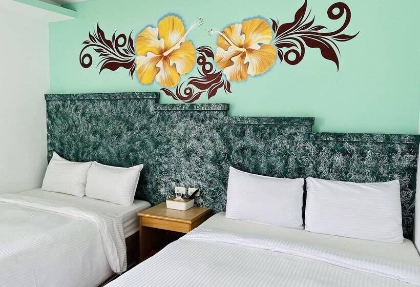 اتاق استاندارد چهار تخته, Wu Li Ting B&b