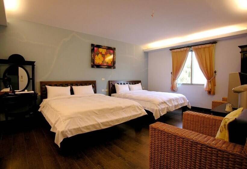 اتاق استاندارد چهار تخته, Wu Li Ting B&b