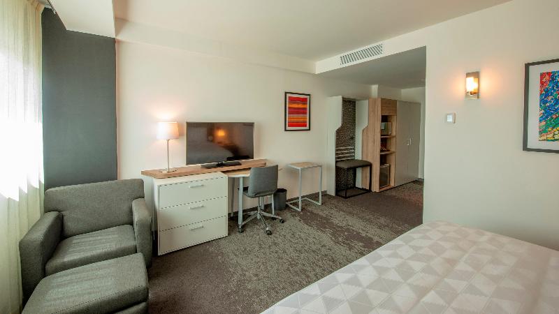 高级客房, Holiday Inn & Suites   Merida La Isla, An Ihg