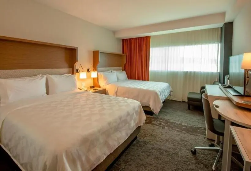 2ダブルベッドのスタンダードルーム, Holiday Inn & Suites Merida La Isla, An Ihg