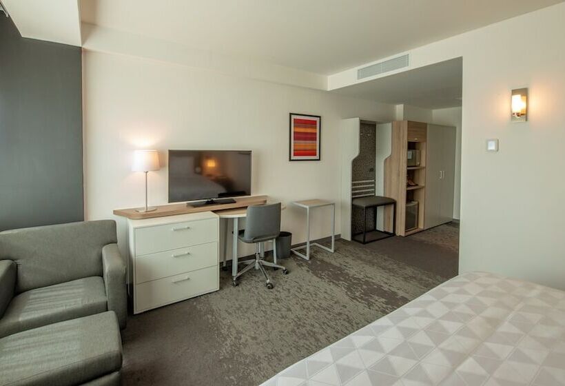 高级客房, Holiday Inn & Suites Merida La Isla, An Ihg