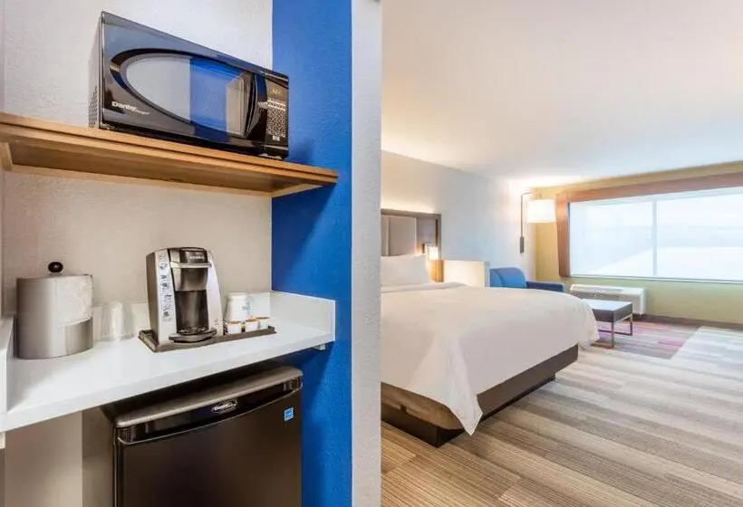 身障者適用スイートルーム, Holiday Inn Express & Suites   Florence   Cincinnati Airport, An Ihg