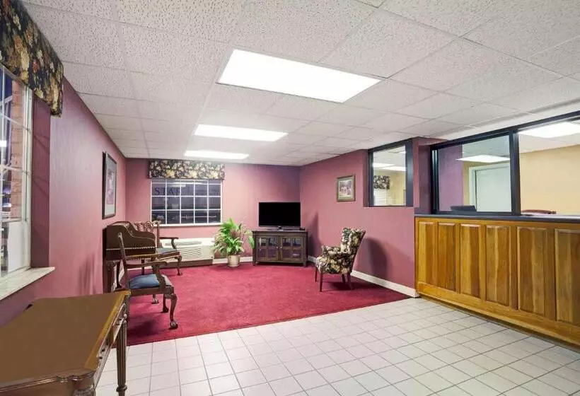 اتاق استاندارد با تخت بزرگ, Days Inn By Wyndham Joelton/nashville