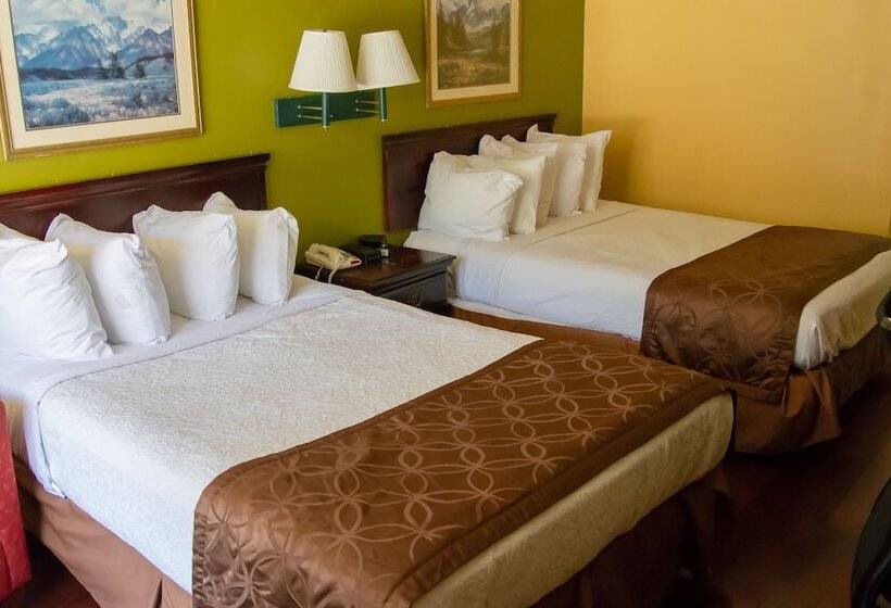 غرفه قياسيه سريرين مزدوجين, Days Inn By Wyndham Nashville Saint Thomas West Hospital