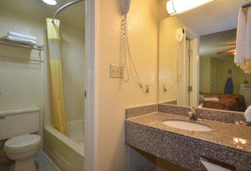 غرفة قياسية, Days Inn By Wyndham Southern Hills/oru