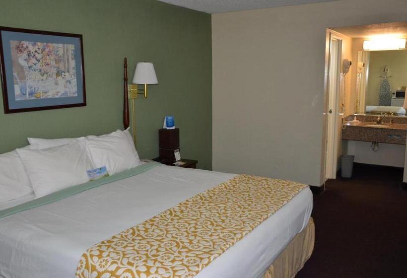 غرفة ديلوكس سرير كينج, Days Inn By Wyndham Southern Hills/oru