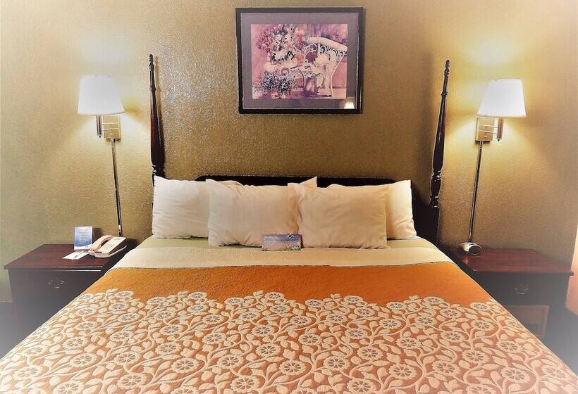 غرفة قياسية سرير كينج لذوى الإحتياجات الخاصة, Days Inn By Wyndham Southern Hills/oru