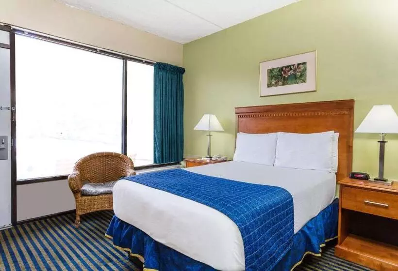スタンダードシングルルーム, Days Inn By Wyndham Virginia Beach At The Beach
