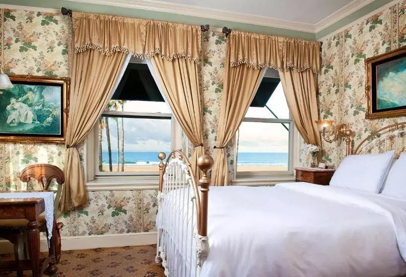 オーシャンビュースタンダードルーム, Doryman's Oceanfront Inn