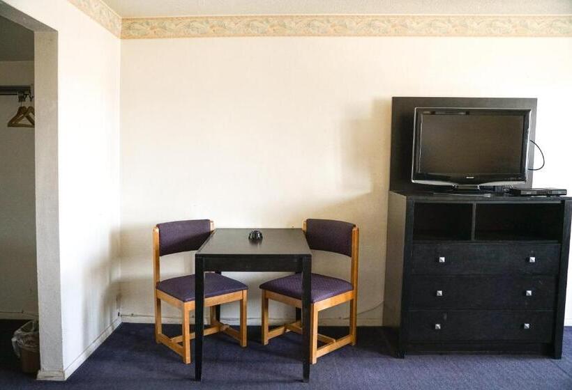 Номер Стандарт, Downtown Inn