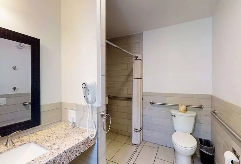 اتاق استاندارد, Napa Discovery Inn