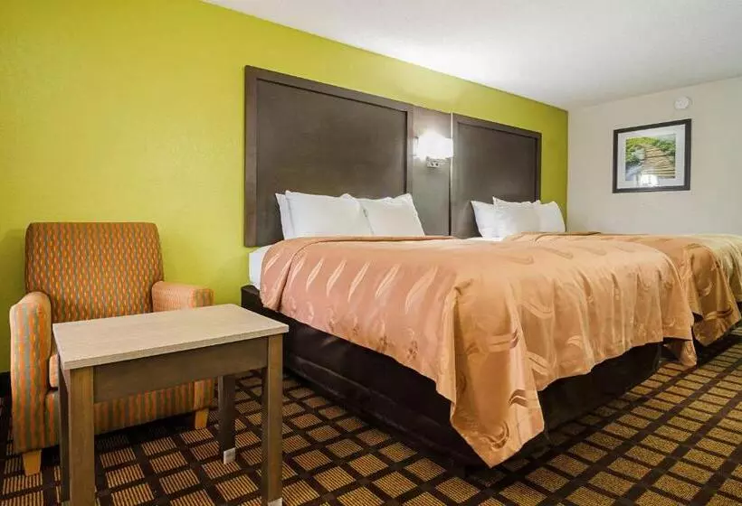スタンダードルーム, Quality Inn Raeford