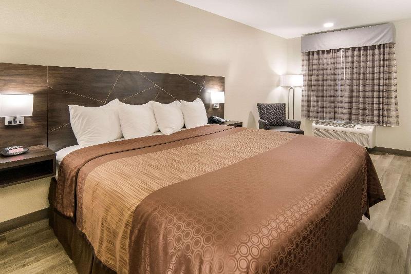 Стандартный Номер Кровать Кинг, Quality Inn & Suites Dallas Cityplace