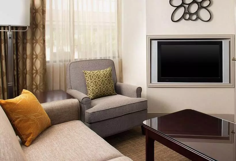 スイート, Sheraton Suites Orlando Airport