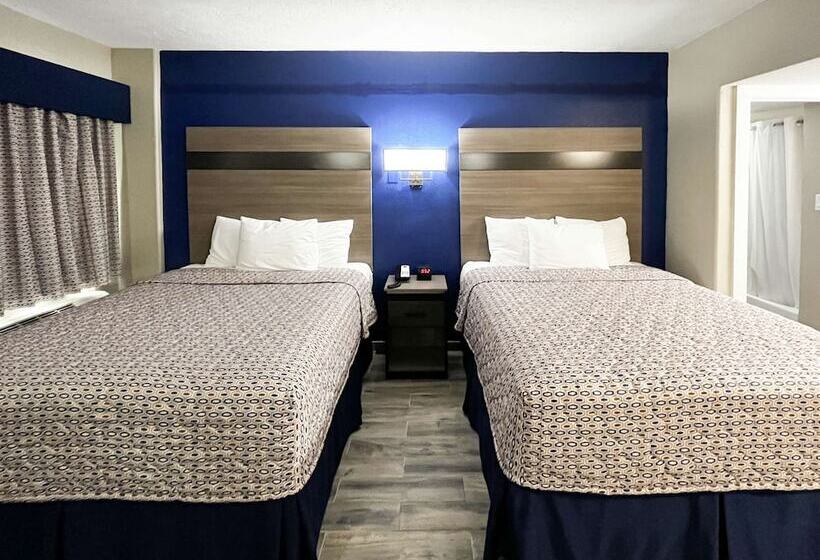 带2个双人床的标准工作室, Blue Wave Inn