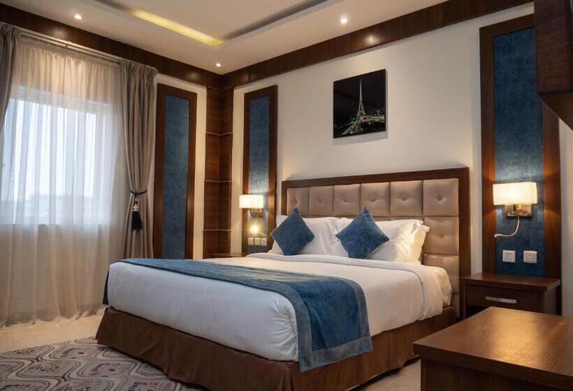 חדר דלוקס, Innyar