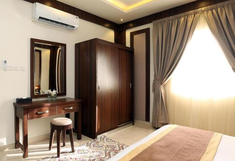 סוויטה אקזקיוטיב, Innyar