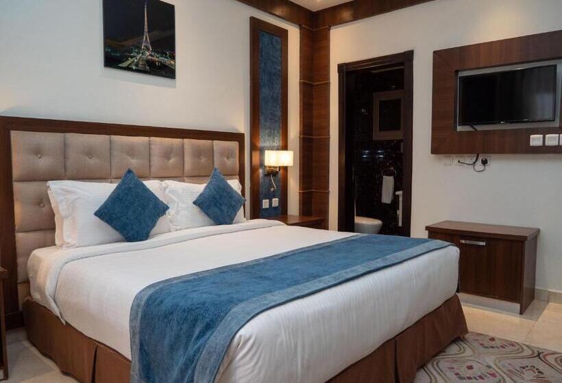 חדר דלוקס, Innyar