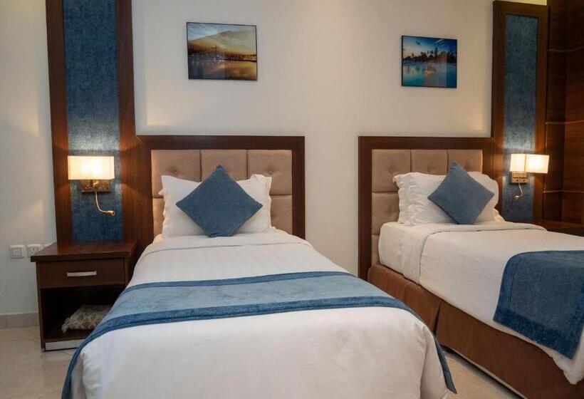 חדר בסיסי, Innyar