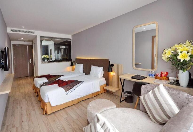 اتاق لوکس با چشم‌انداز دریا, Anrizon Hotel Nha Trang