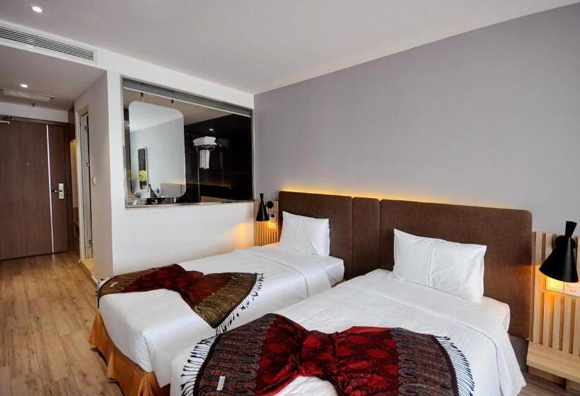 اتاق خانوادگی با چشم‌انداز دریا, Anrizon Hotel Nha Trang