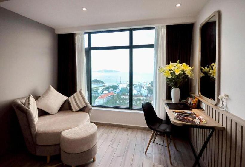 اتاق لوکس با چشم‌انداز دریا, Anrizon Hotel Nha Trang
