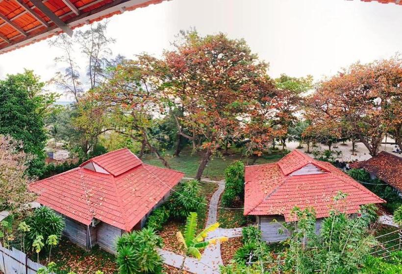 اتاق استاندارد با چشم‌انداز دریا, Tan Son Nhat Con Dao Resort