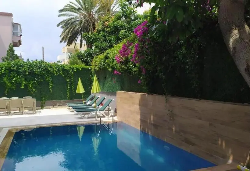 سوییت لوکس, Meyde Boutique Suites