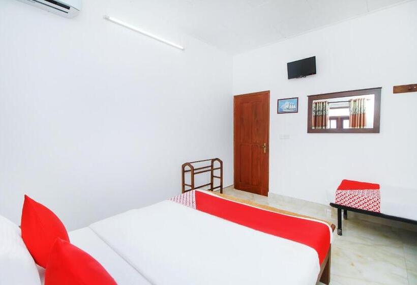 اتاق استاندارد سه نفره, Ryan Residence & Restaurant