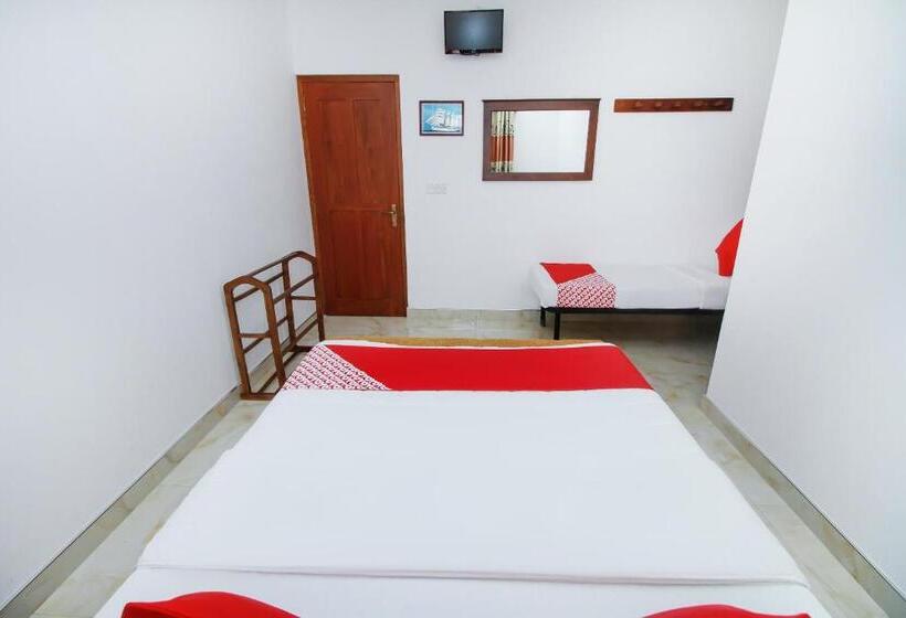 اتاق استاندارد سه نفره, Ryan Residence & Restaurant