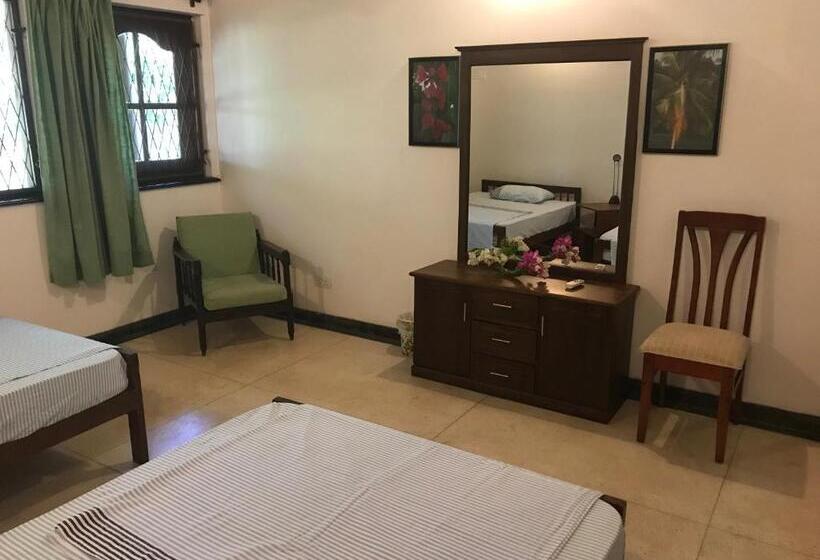 Standardzimmer Bad am Gang, Cinnamon Bungalow