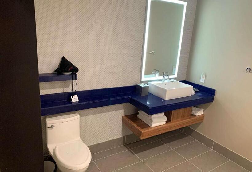 Стандартный Номер Кровать Кинг, Glō Best Western Tulsa Catoosa East Route 66