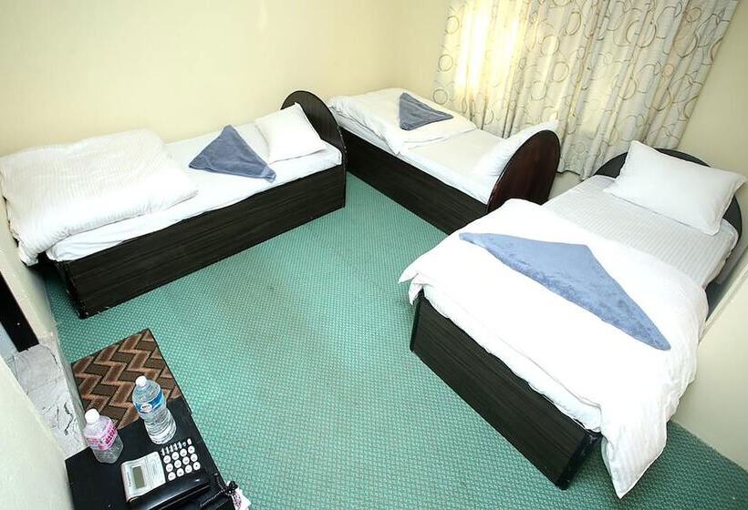 اتاق استاندارد سه نفره, Mitra Garden Inn