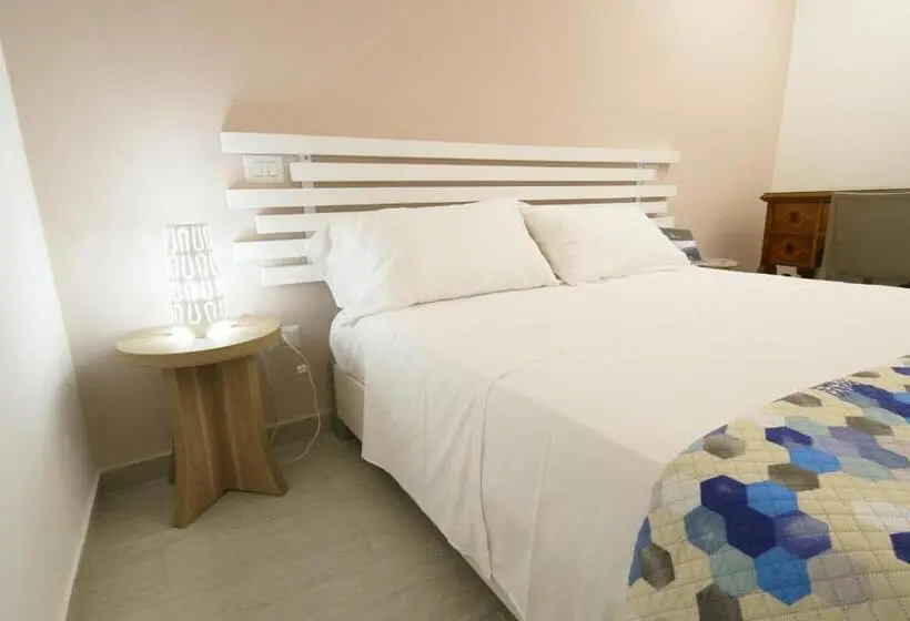 اتاق استاندارد چهارنفره با بالکن, Casa Dante Bed&breakfast