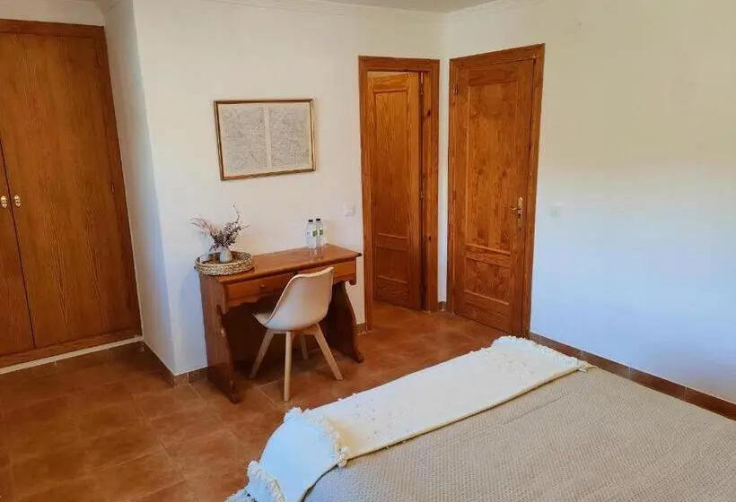 スタンダードルーム, Hostal Mirall Rural