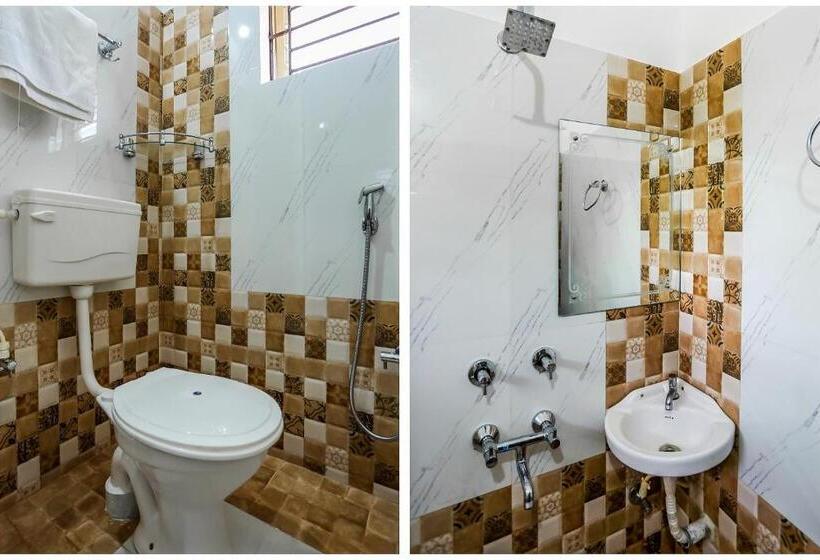 اتاق راحتی سه تخته, O Bijaya Palace