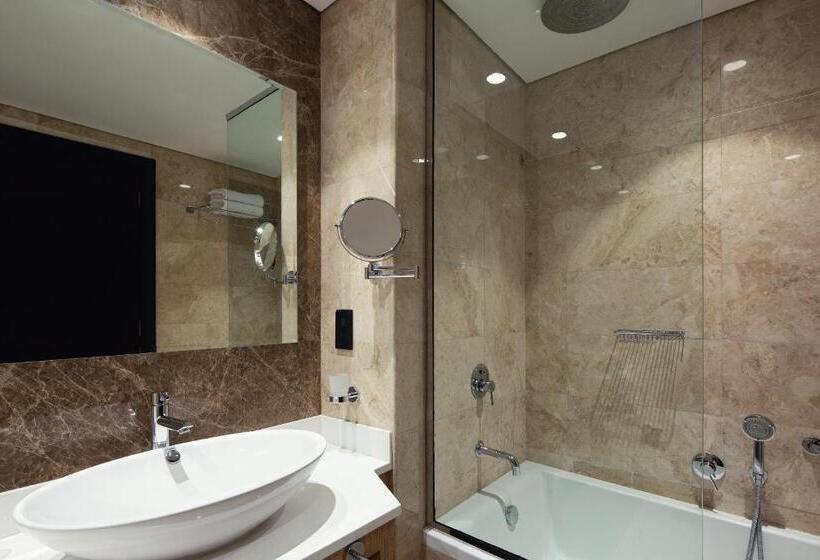 Pokój Superior z Balkonem, Barcelo Al Jaddaf, Dubai