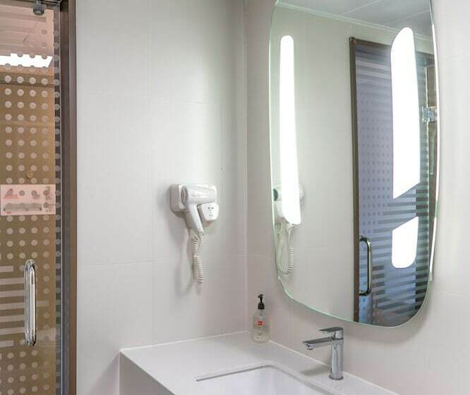 Номер бизнес-класса, Ibis Taiyuan Qinxian Street