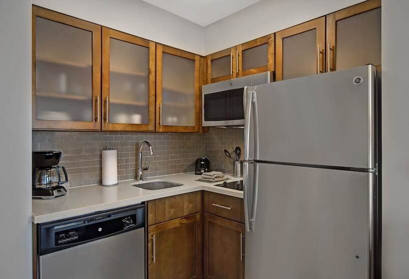 套房, Staybridge Suites   Sterling Heights  Detroit Area, An Ihg