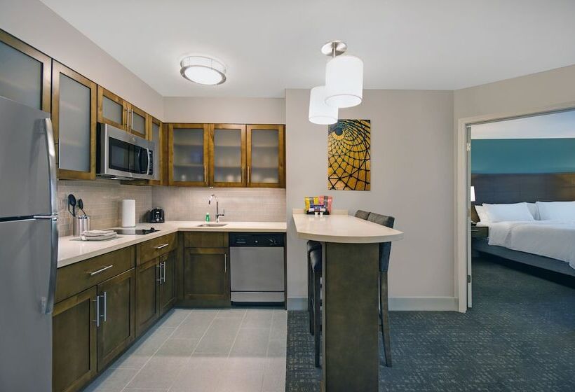 Suíte, Staybridge Suites   Sterling Heights  Detroit Area, An Ihg