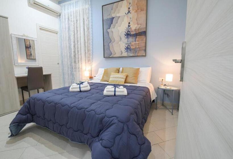 اتاق استاندارد, Il Vicoletto Di Santa Lucia