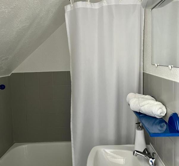 חדר סטנדרט, Kan Avel