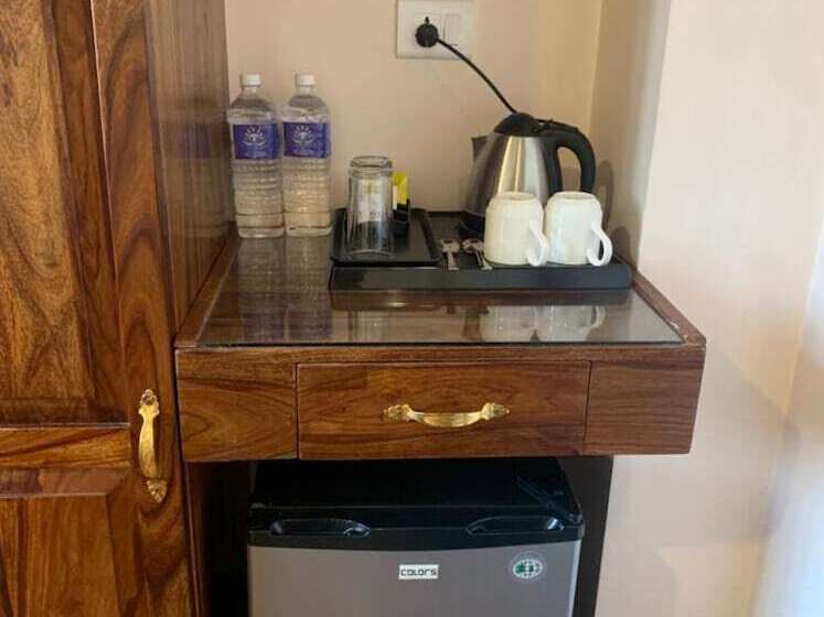 اتاق خانوادگی, Tapas