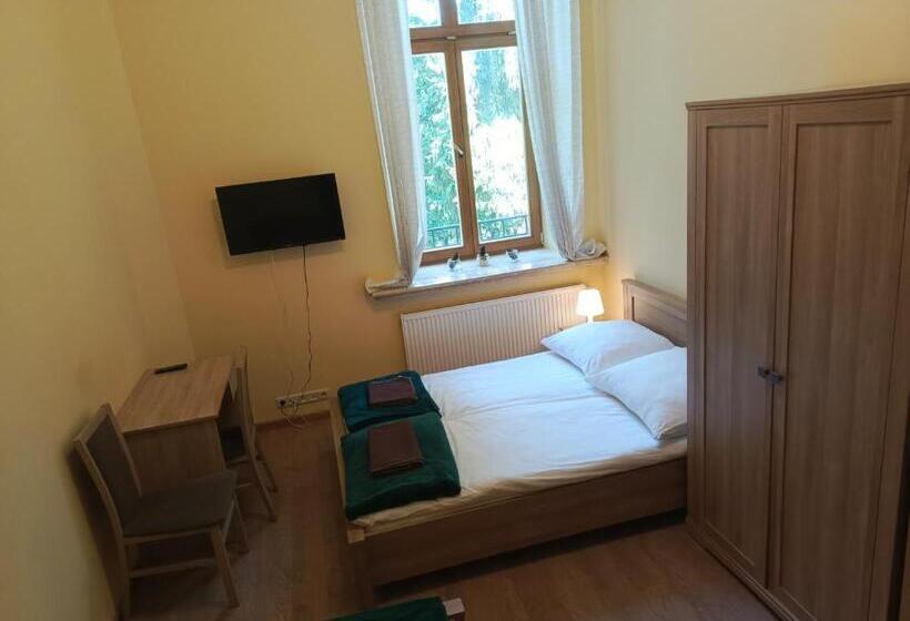 スタンダードトリプルルーム, Dobry Zakątek Dom Rekolekcyjny