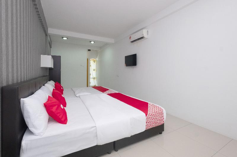 חדר דלוקס, Summer Inn