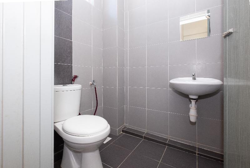 חדר דלוקס, Summer Inn