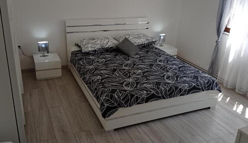 Pokój Deluxe, Viktor Rooms And Apartments