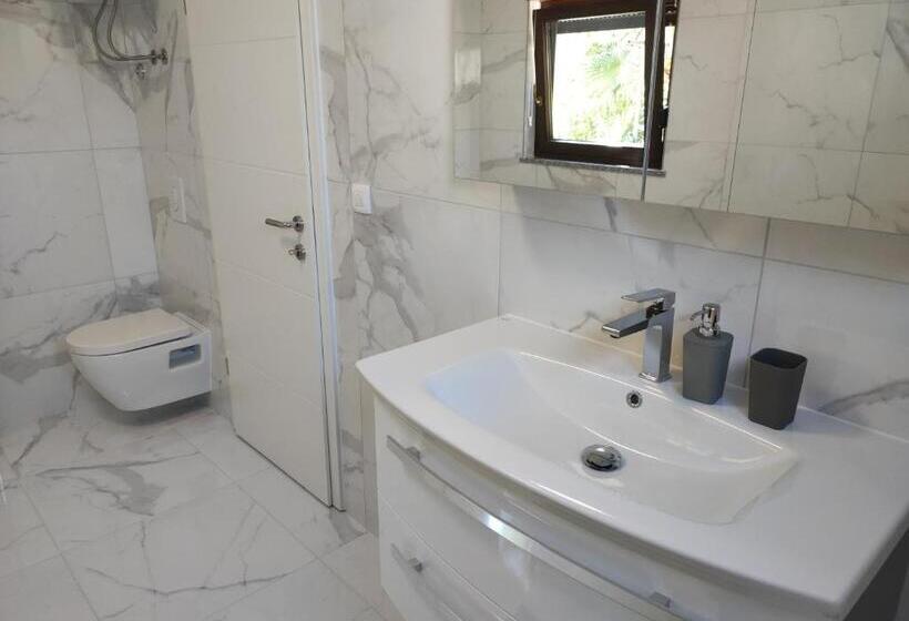 Standard Studio, Viktor Rooms And Apartments